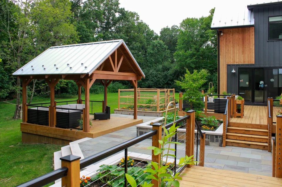 Wooded Deck & Pavilion in Worthington, OH